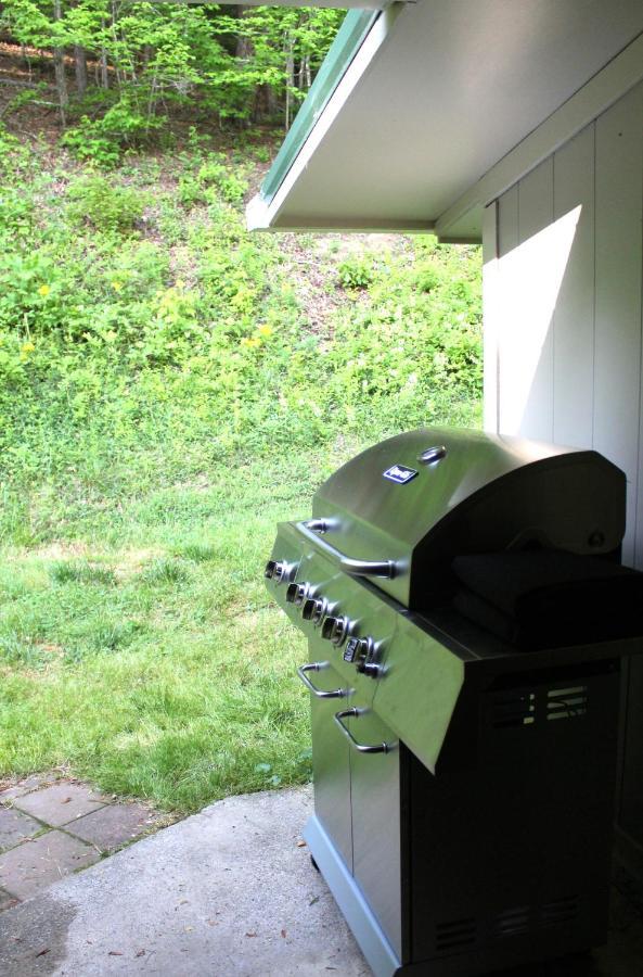 Stay At The Retreat! Gatlinburg-Dollywood Sevierville Exterior foto